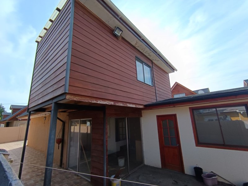 CASA CON FINANCIAMIENTO ESPECIAL...                                    
