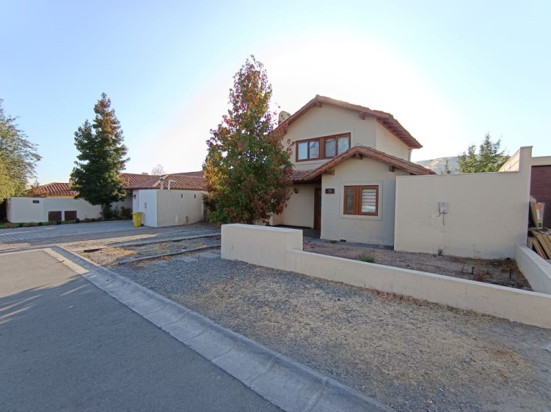 CASA EN CONDOMINIO CON FINANCIEMIENTO ESPECIAL...        