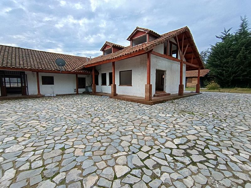 CASA DE EVENTOS / RESTAURANTE CON FACILIDAD DE CREDITO