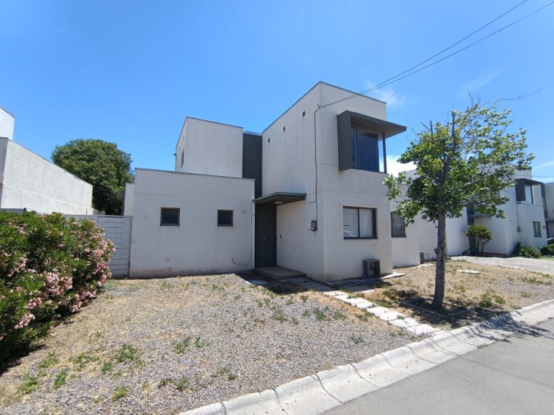 OPORTUNIDAD CASA CON FINANCIAMIENTO ESPECIAL...&nbsp; &nbsp; &nbsp; &nbsp; &nbsp; &nbsp; 